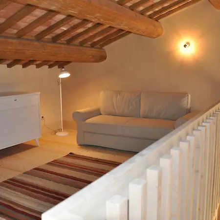 Borgo Farneto * Montecarotto