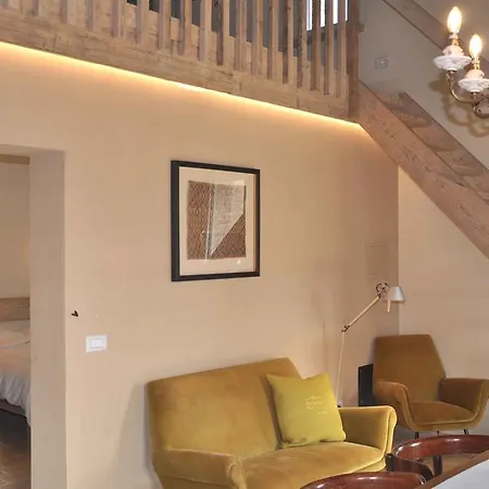 Borgo Farneto 아파트